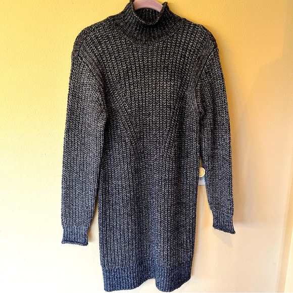 Tall Gray Knit Dress - Picture 7 of 9